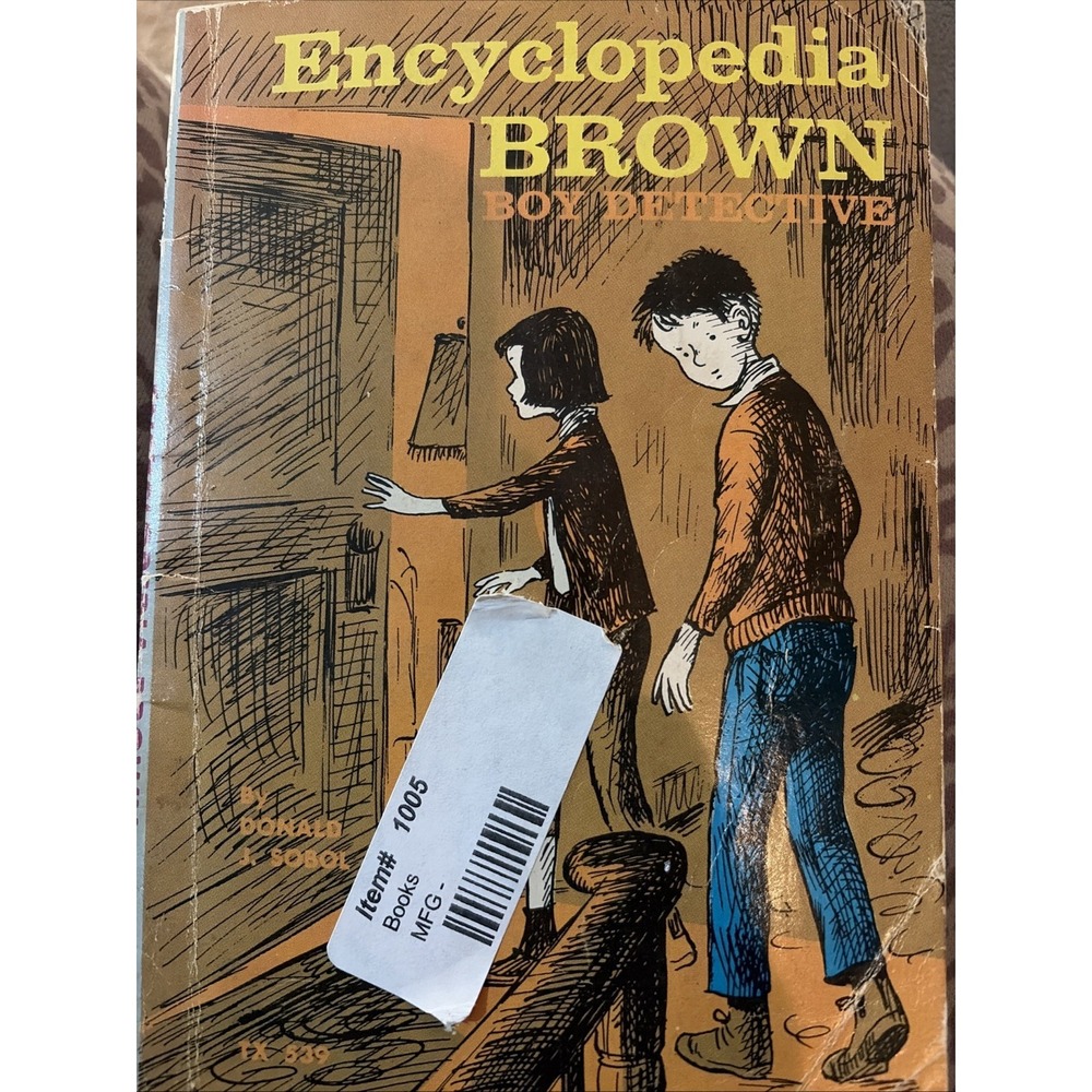 1974 Encyclopedia Brown Boy Detective by Donald J. Sobol Paperback Book